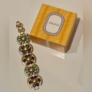 Stella & Dot Becca bracelet in mint. Brand new, in box.